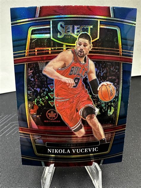 2021 22 Panini Select Nikola Vucevic Concourse Blue Holo Prizm Chicago