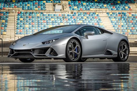 Lamborghini Huracan Evo Launched In India Priced At Rs 373 Crore