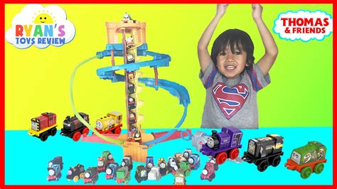 Ryan Plays Thomas And Friends Minis Twist N Turn Stunt Toy Trains Youtube