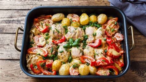 Berbackenes H Hnchen Mit Gem Se Gefl Geltes One Tray Rezept