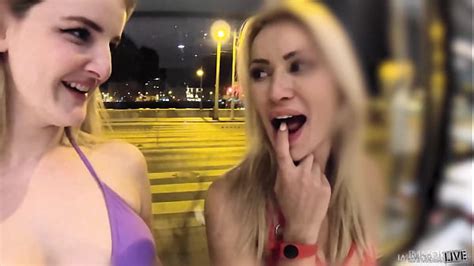 Big Wobbly Tits Search XNXX