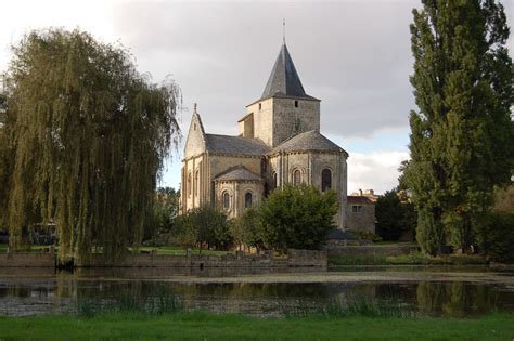 Iglesia De San Juan Bautista Turismo Vienne