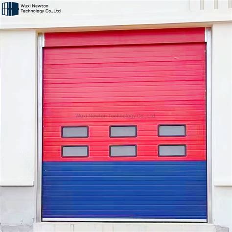 Industrial Vertical Lift Door Insulated Steel Sectional Gate Door For