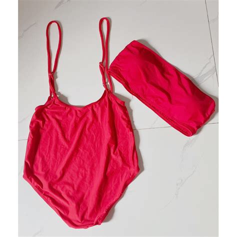 Set bikini đỏ Shopee Việt Nam