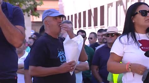 La Policía Carga Contra Los Manifestantes Del Taxi A Las Puertas Del