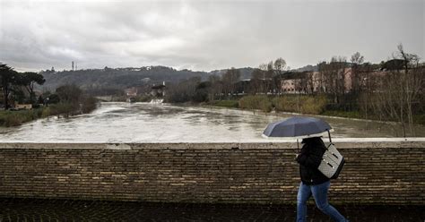 Tempo Incerto A Roma Disertato Il Pic Nic Del Primo Maggio