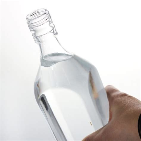 Unique Design 700ml Square Glass Bottle Navigator Glass