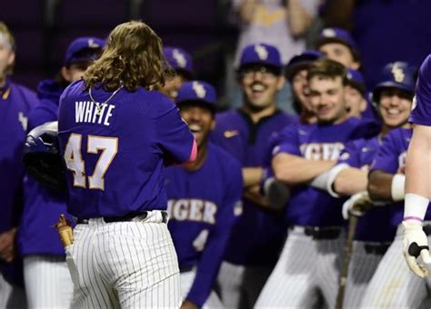 Tigers Defeat Louisiana Tech 11 1 In Midweek Matchup