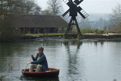 Coracle Making Weekend – Sold Out Course - Weald & Downland Living Museum