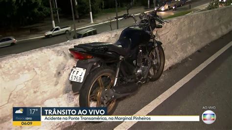 V Deo Acidente Na Ponte Transam Rica Dificulta O Tr Nsito Na Zona Sul