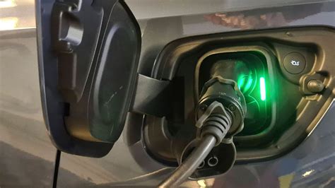 Elektroauto Laden Achtung Beim E Auto Hier Droht Ein Stromschlag