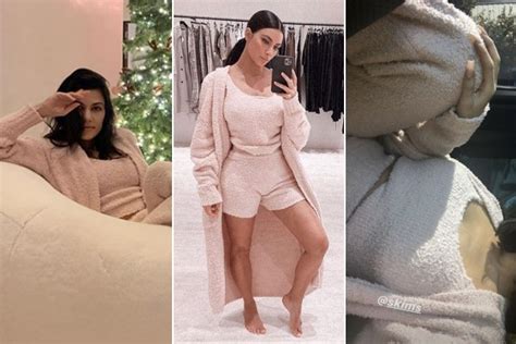 Kylie Jenner And Kourtney Kardashian Twin In Sister Kims Skims