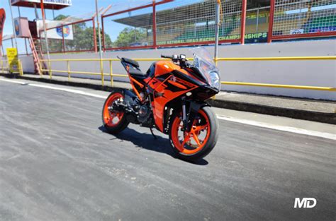 2022 Ktm Rc 200 On Track—first Ride Impressions Motodeal