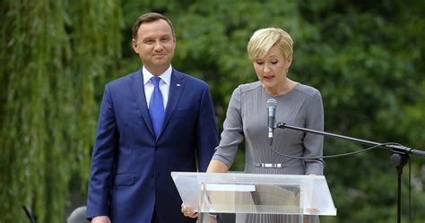 Andrzej Duda z żoną wspólnie czytali Lalkę Które gwiazdy pojawiły