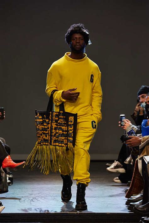 PFW GUNTHER Fall Winter 2022 23 Collection Male Model Scene