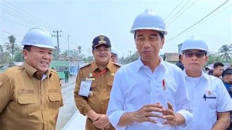 Jokowi Bilang Kini Bisa Tertidur Saat Melintas Jalan Di Lampung Yang