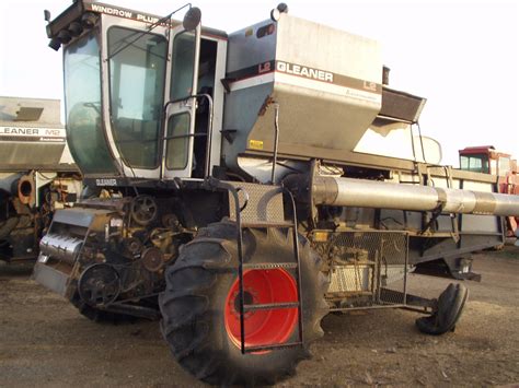 Gleaner Combines