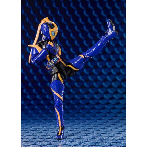 S H Figuarts Kamen Rider Jeanne Cobra Genome Lovekov Kujaku Genome