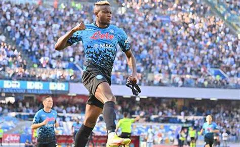 Hat Trick De Osimhen Napoli Goleia Sassuolo E Dispara No Italiano