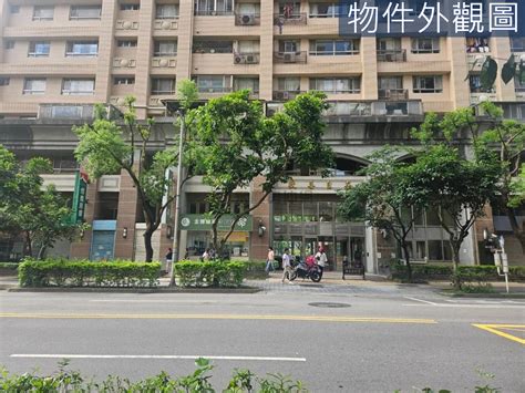 期待已久蛋黃區歡喜自在稀有三房平車 新北市淡水區中山北路二段歡喜自在房屋 Yc0902707 永慶不動產