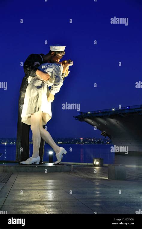 Unconditional Surrender Sculpture Sailor Kissing Nurse By Seward Johnson And Uss Midway