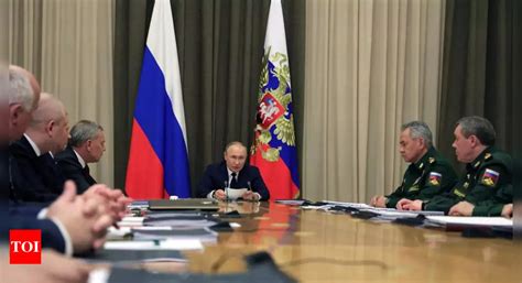 nato russia  build  defences  view  nato moves putin