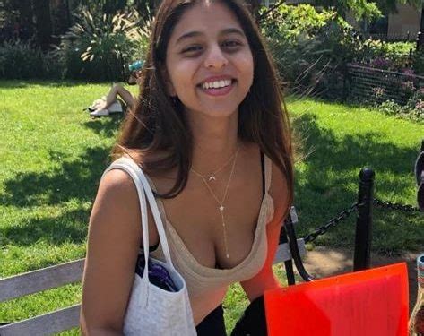 Suhana Khan gives sneak peek into life at NYU - OrissaPOST