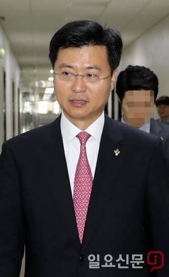 ‘우병우 절친 최윤수 구속영장 기각···검찰 “범죄 혐의는 인정 우병우 영장청구 문제없어” 일요신문