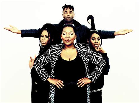 BONEY M - Альбом: Gold: 20 Super Hits - Звуки.Ру