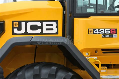 Jcb Heavy Duty Equipment Vehicle Editorial Photo Image Of Cargo