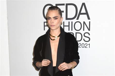 Cara Delevingne Lives In An Adult Playhouse Featuring A Vagina Tunnel