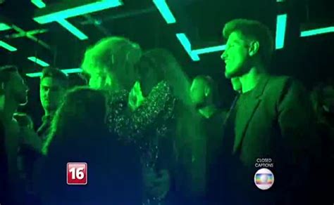 Ana Paula Nogueira Rhaisa Batista Yasmin Brunet Lesbian Breasts Scene In Verdades Secretas