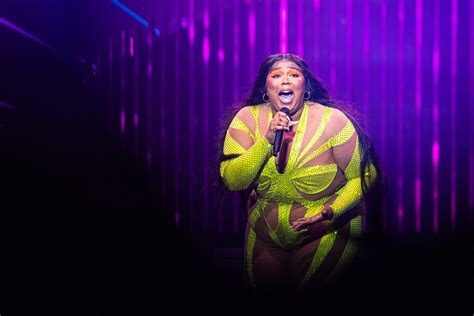 Lizzo Lizzo 1526 Body Positivity Und Hit An Hit Wo Die