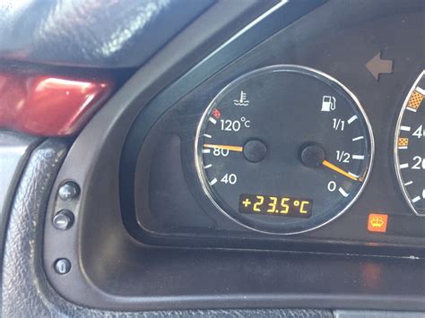Дрожащая стрелка на приборной панели w210 (РЕШАЕМ ПРОБЛЕМУ БЕЗ ПАЙКИ ...