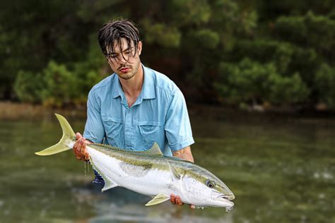 Saltwater Flyfishing For Estuary Kingfish The Fishing Website