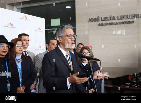 ASAMBLEA RUEDA PRENSA CONSTRUYE Quito miÃ rcoles 13 de diciembre del