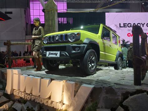 Suzuki Jimny 5 Pintu Melantai Di IIMS 2024 Ada 4 Varian Harga Mulai Rp