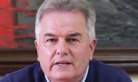 Gay Saluda A Los Vecinos De Cerri En El Aniversario De La