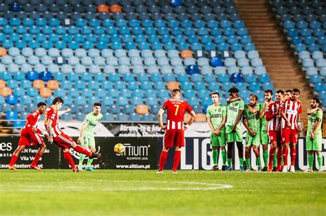 Liga Portugal SABSEG Nené Em Destaque No AVS Correio Dos Açores