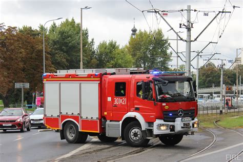 301 D 21 GBA 2 5 20 Mercedes Benz Atego 1530 Bocar JRG 1 Wrocław