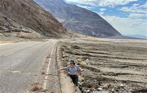 There’s Now Only One Way Visitors Can Enter Death Valley National Park ...