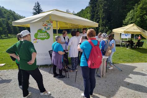 U Trakošćanu 800 sudionika na 4 Festivalu nordijskog hodanja i