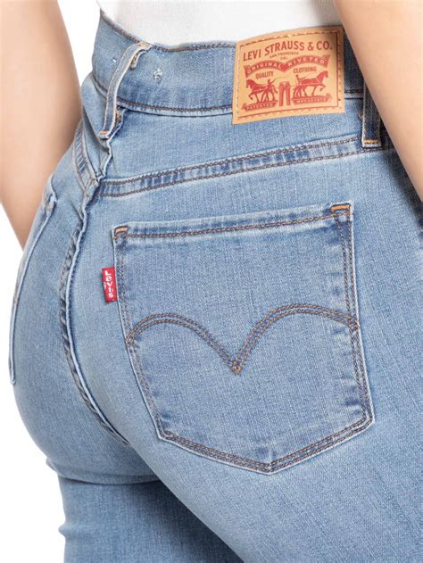 Calça Jeans Levi's Feminina