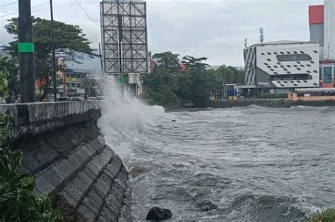 BMKG Keluarkan Peringatan Gelombang Laut Setinggi 2 5 Meter Di Sulut