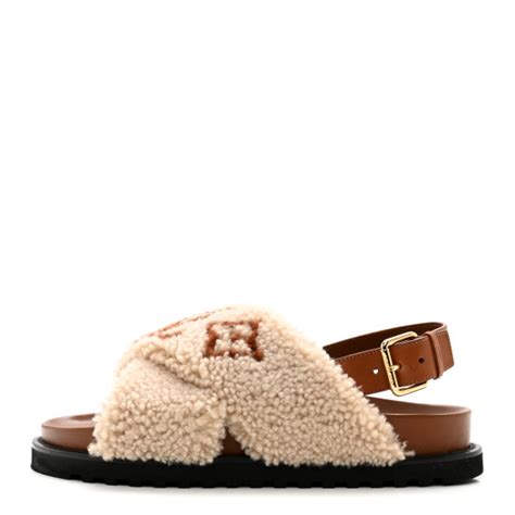 LOUIS VUITTON Shearling Paseo Flat Comfort Sandal 40 Nude 1427915 FASHIONPHILE