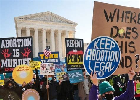 Roe V Wade Quest Ce Que Cest Et Que Signifie Larrêt De La Cour