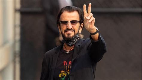 Ringo Starr publicará un libro con imágenes inéditas de The Beatles