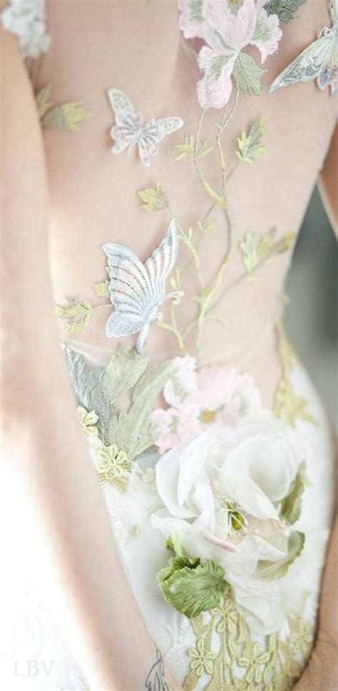 “green”がテーマの結婚式♡シンプルandエレガントな大人コーディネートが素敵＊ Wedding Gowns Butterfly