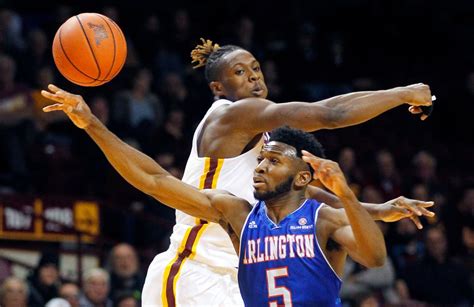 Gophers basketball records impressive win over UT Arlington