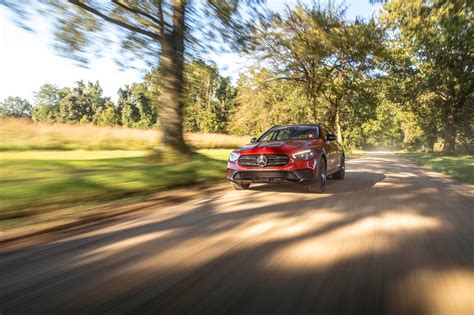 The 2021 Mercedes E 450 All Terrain Is A Jack Of All Trades Edmunds